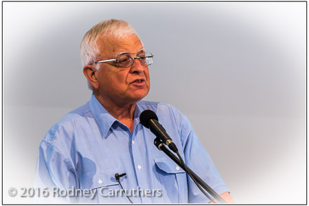 10th January 2016 - Photo a Day - Day 10 - High Street Uniting Church - Keith Holmes as a lay Preacher takes today's service