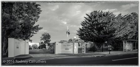 30th March 2016 - Photo a Day - Day 90 - My 2016 Diary - RSL Park