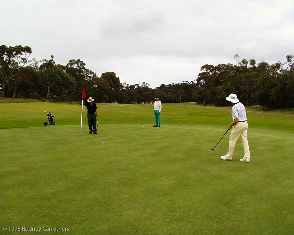 15th August 1998 - Len holding the pin for Neil - Golf Day at the Frankston Golf Club (Millionaires Club)