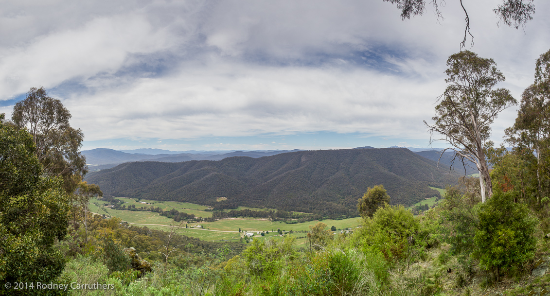 4th November, 2014 Wangaratta Jazz Festival - from Whitfield to Power's Lookout and onto King River