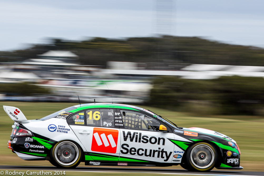 15th November, 2014 - V8 Supercars at Phillip Island